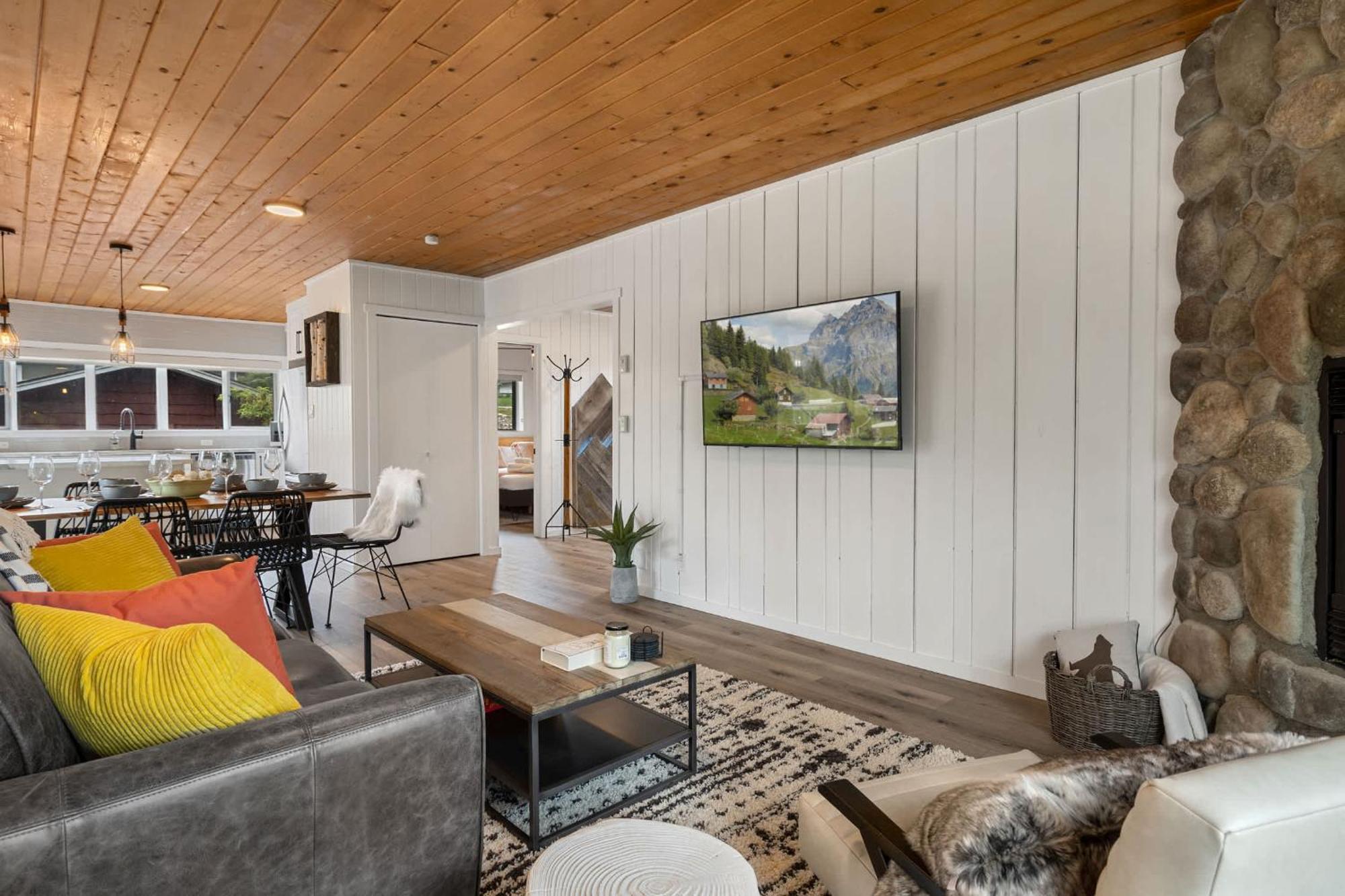 Merlot Mountain I Ping Pong I Sleep 7 I 55 Rokutv Invermere Eksteriør billede